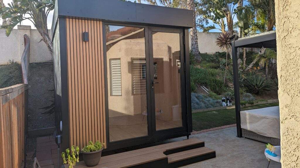 AUTONOMOUS WORKPODS VERSATILE PREFABRICATED BACKYARD OFFICES visual data 4